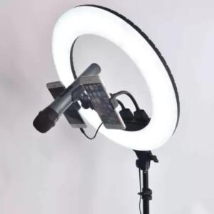 Kubra 18 Inch (46cm) LED Ring Light with 3 Colour Modes. Remote Control Technology and Adjustable 360 Degree Rotation with 3 Mobile Holders Heavy Built Quality. Brand: Kubra